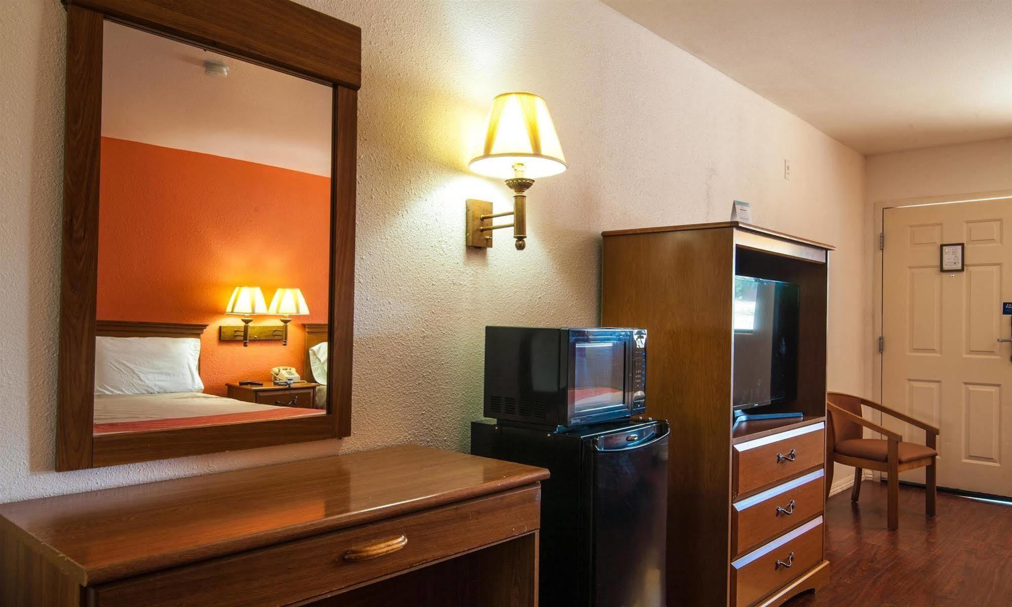 Motel 6-Santa Nella, Ca - Los Banos المظهر الخارجي الصورة
